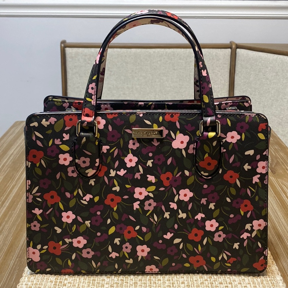 NEW KATE SPADE ♠️ PURSE